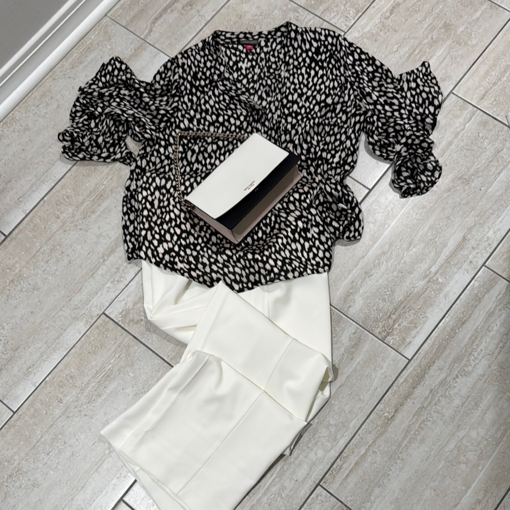 Vince Camuto Black and Cream Ruffled sleeve Blouse with Peter Pan Collar